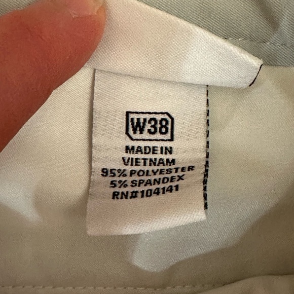 Men's Slazenger Golf  38 Large Chino Khakis Shorts Light Gray Grey Stretch EUC - Picture 9 of 9